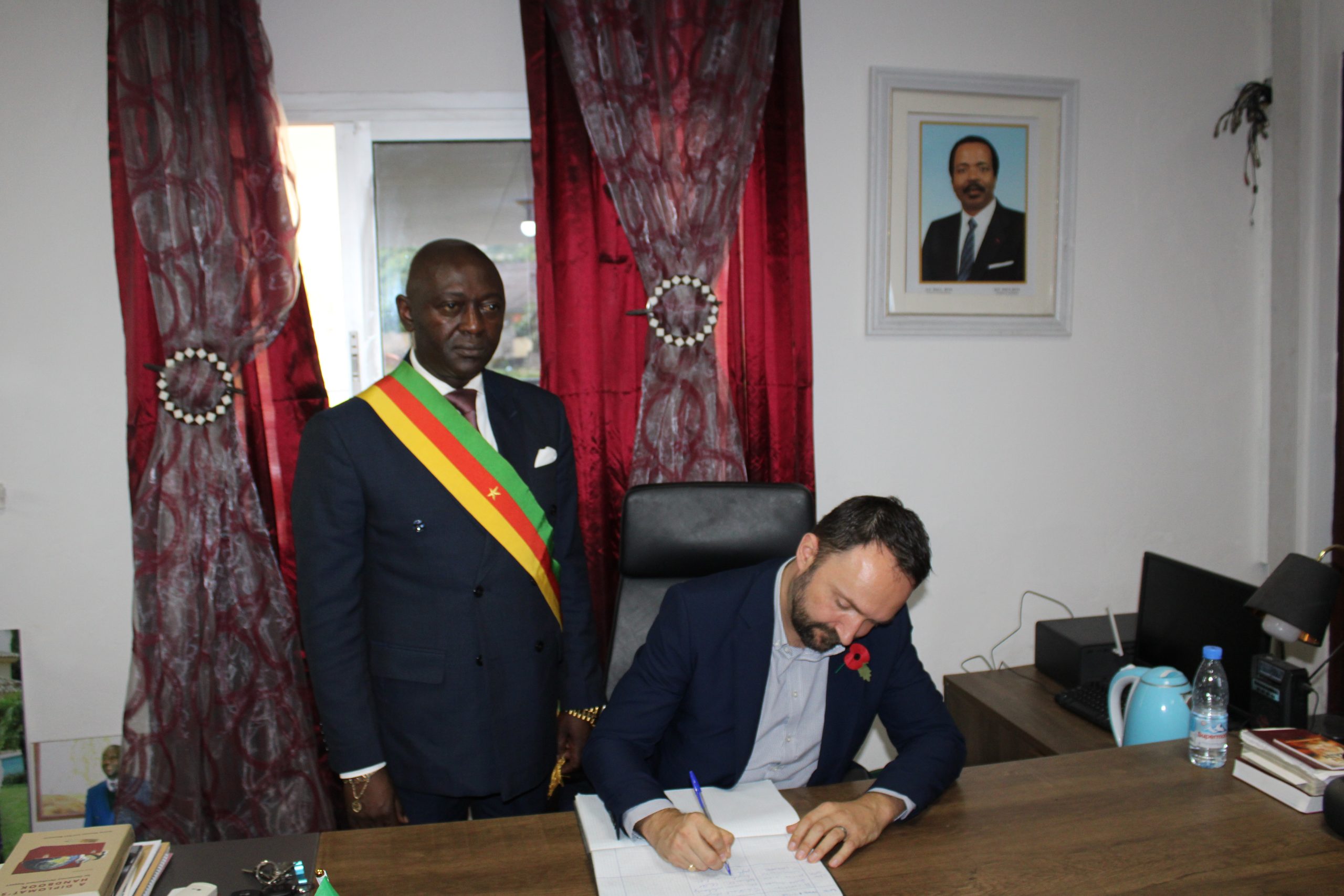 The british high commissioner to cameroon visit the buea council 1